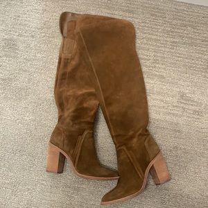 Vince Camuto Knee high suede brown boots